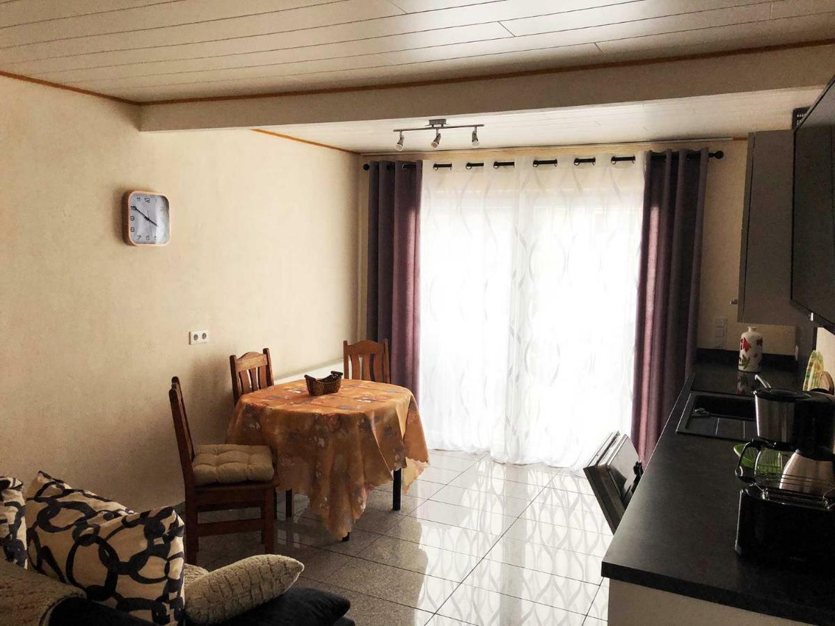 Moselie Ferienwohnung Kinheim Mosel Exterior foto